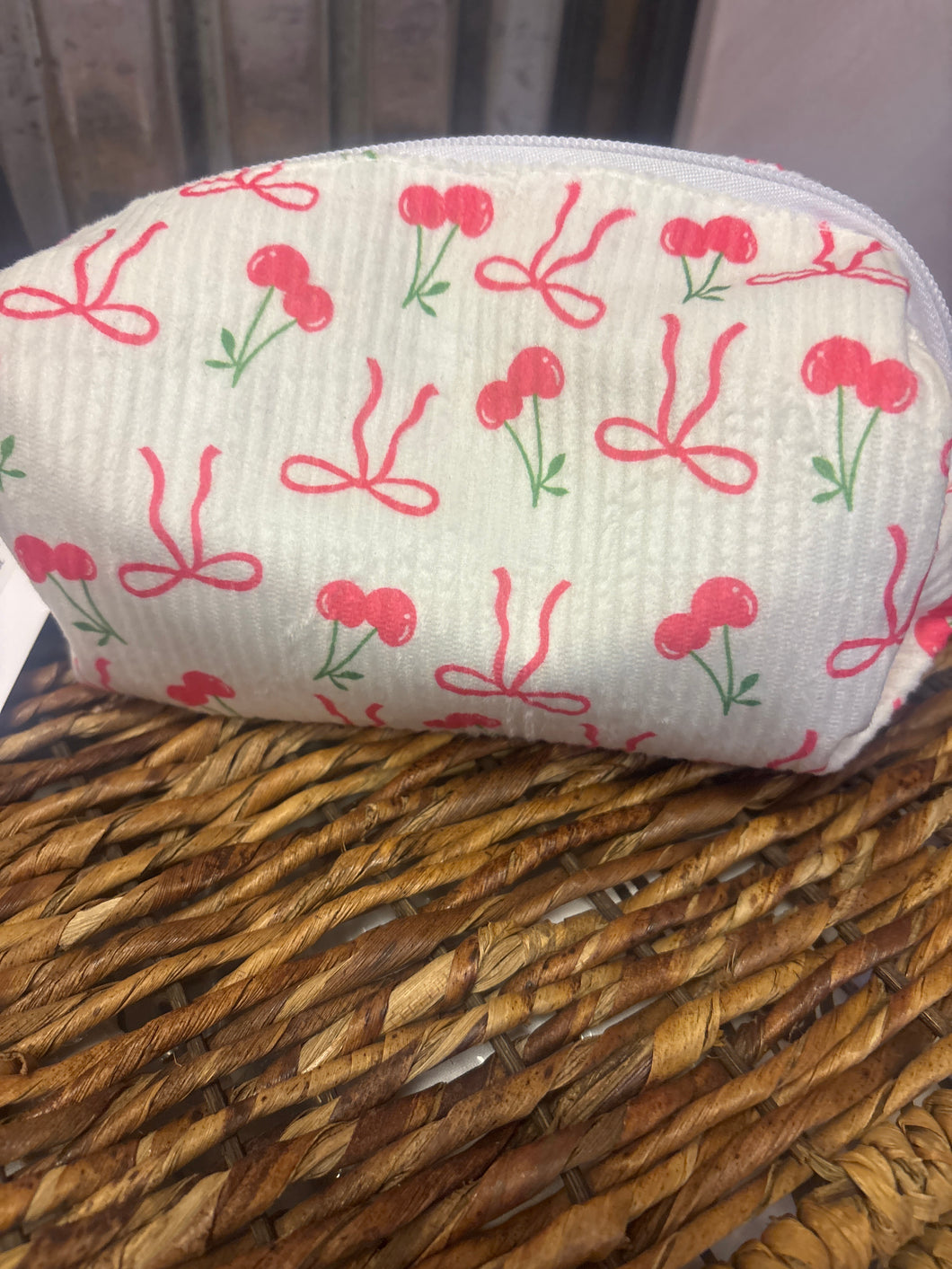 Bow Cosmo Bag