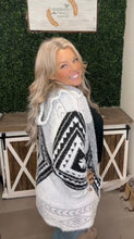 Sweater Long Sleeve Aztec pattern Cardigan